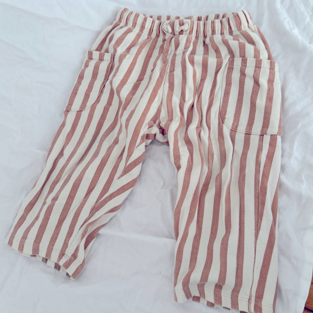 Zara orange and white stripe sweat pant. Size 3-4T